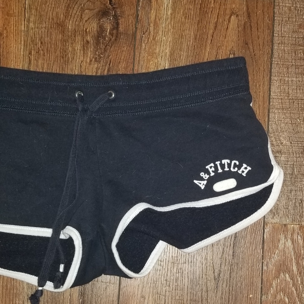 Abercrombie & Fitch  size m